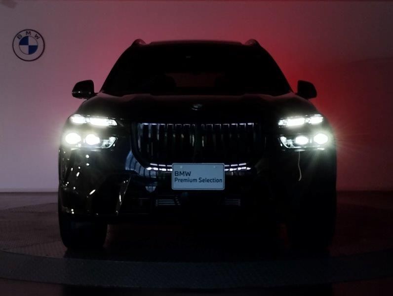 X7 xDrive40d RHD US