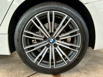 G21 320d xDrive Touring RHD