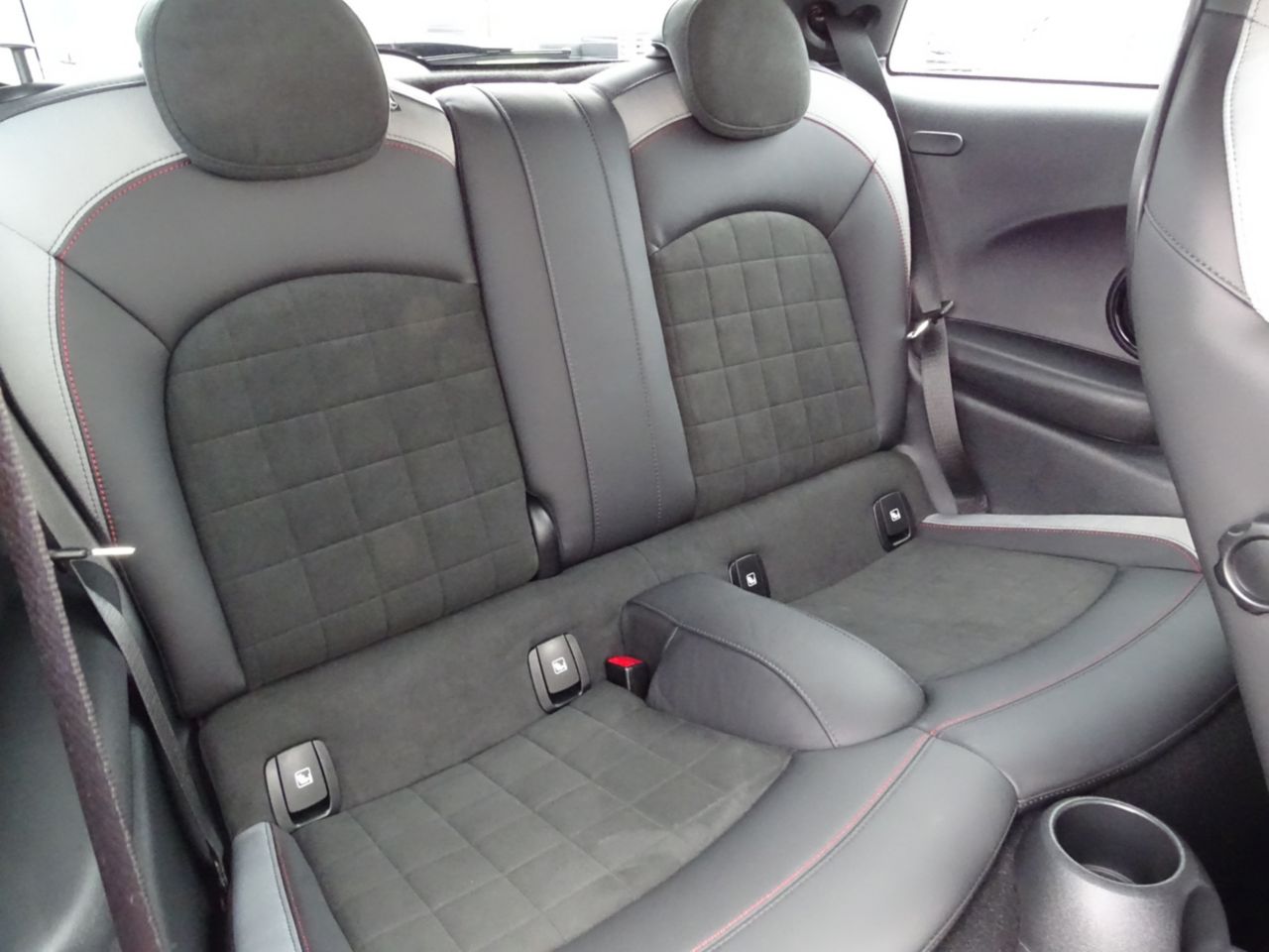 MINI JCW 3 Dr
