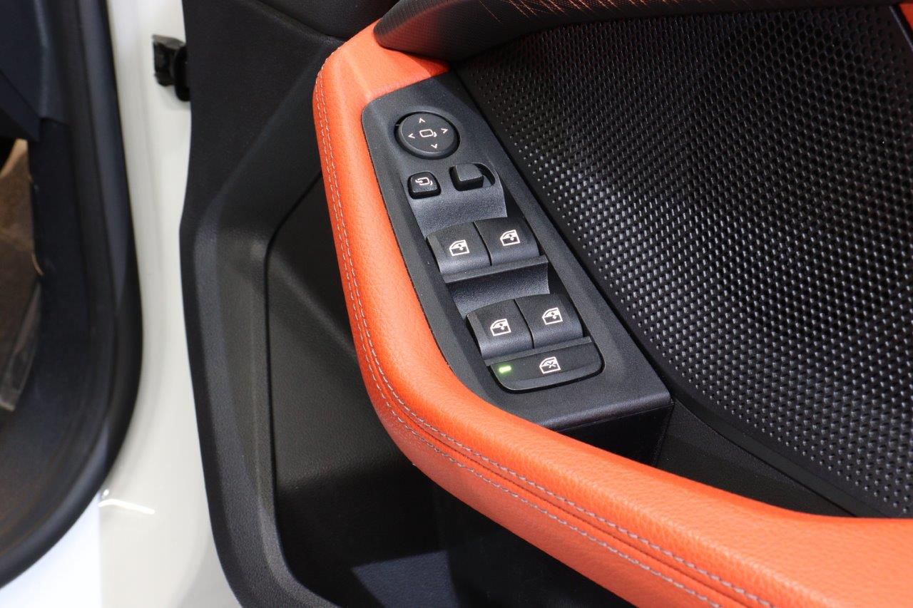 F4* **35i xDrive **** ***** B48 2.0i