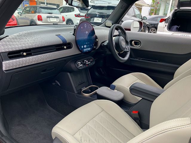 F66 MINI Cooper C 3Dr