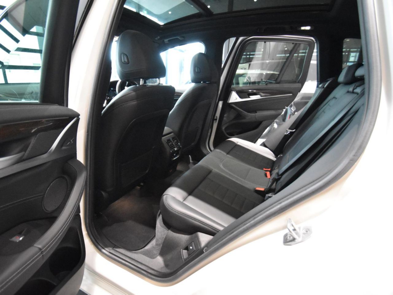 G01 X3 xDrive20d RHD ZA LCI