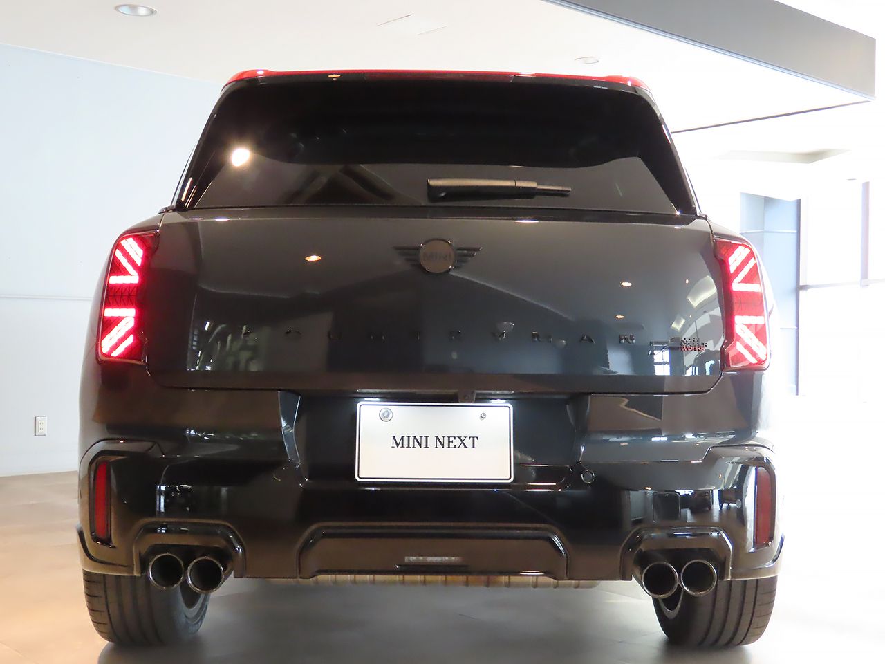 U25 MINI John Cooper Works Countryman ALL4