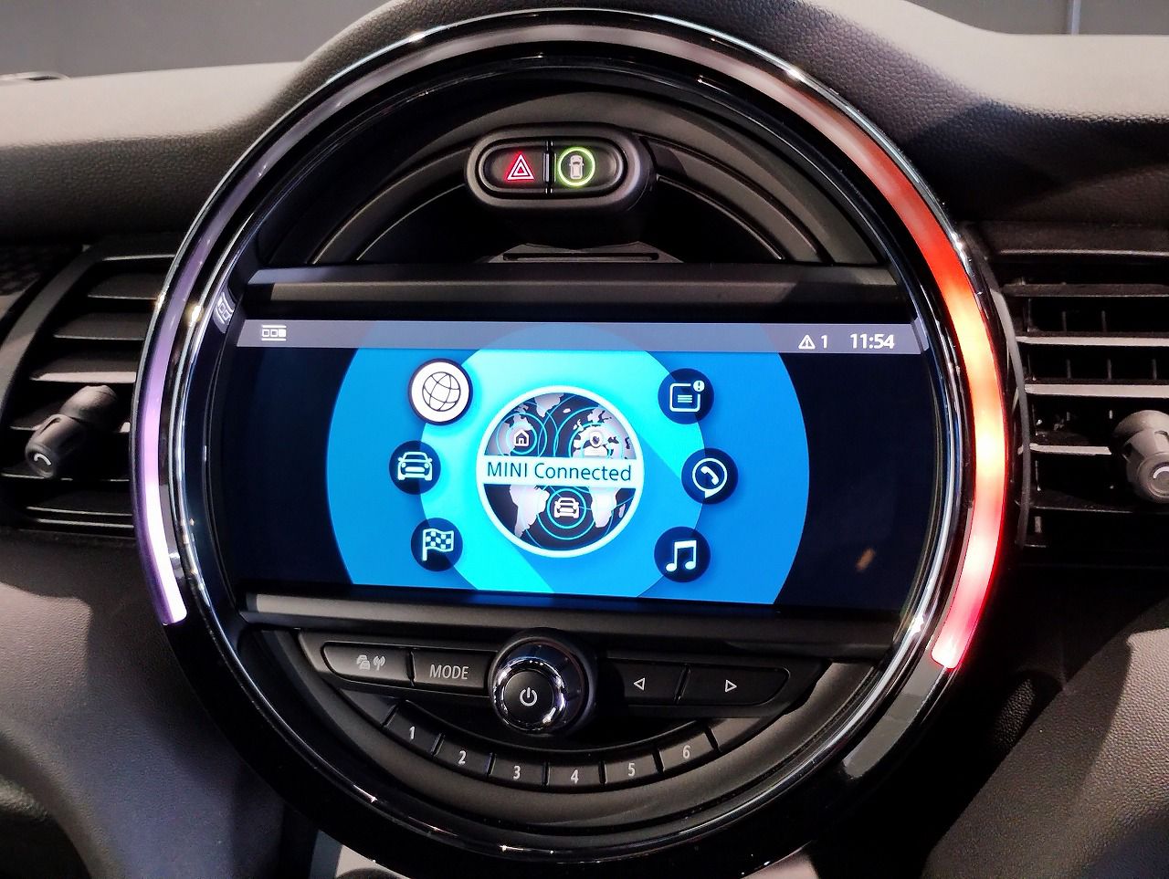F56 COOPER S D(AT)