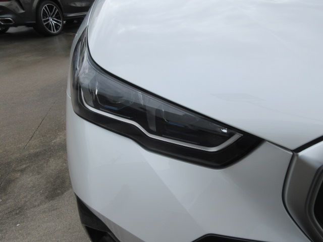 BMW i5 M60 xDrive Sedan RHD