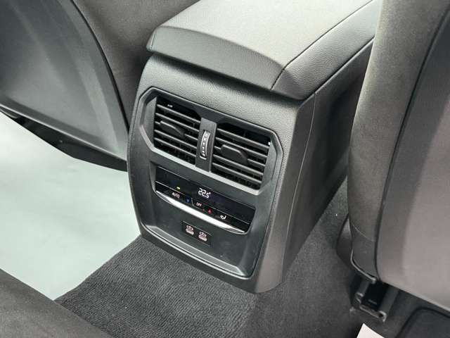 G20 320i Saloon LCI RHD MX