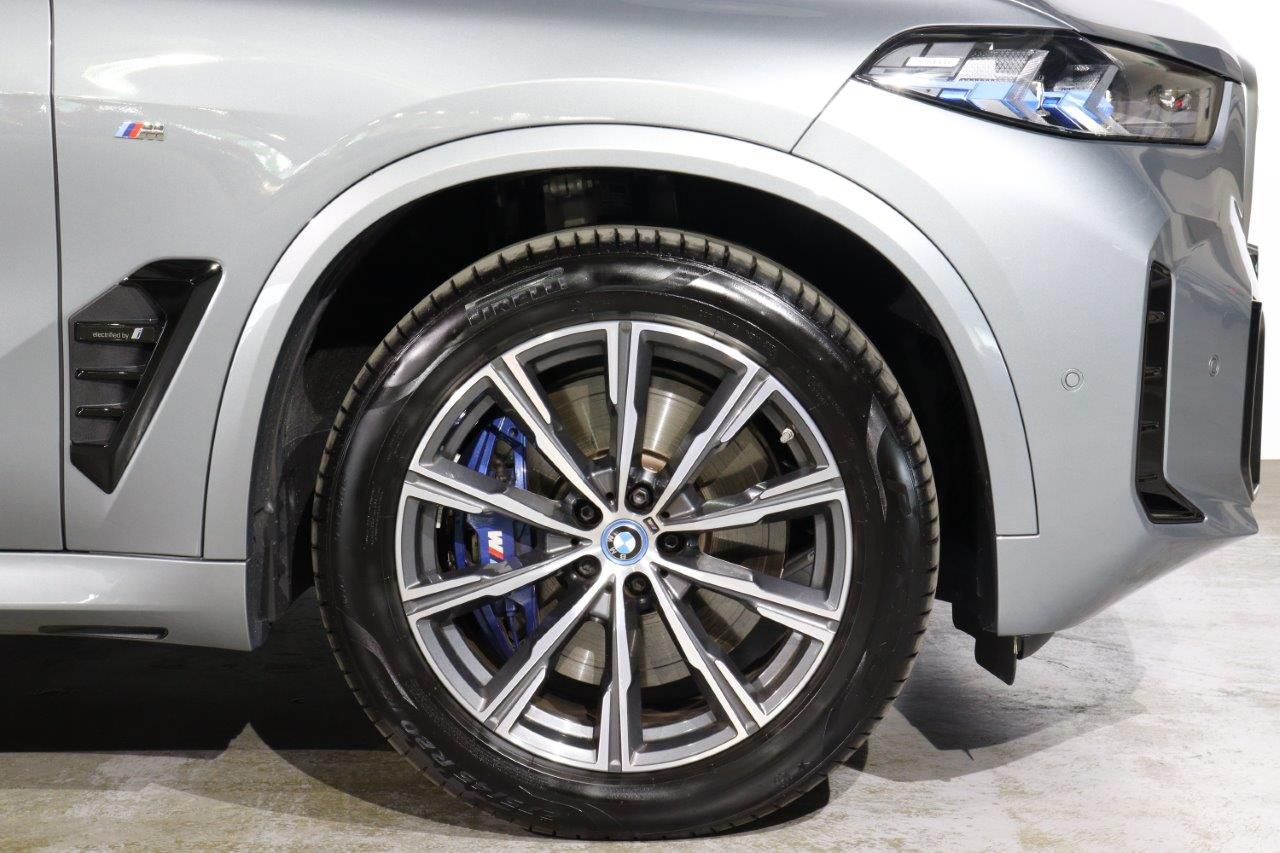 X5 xDrive50e RHD