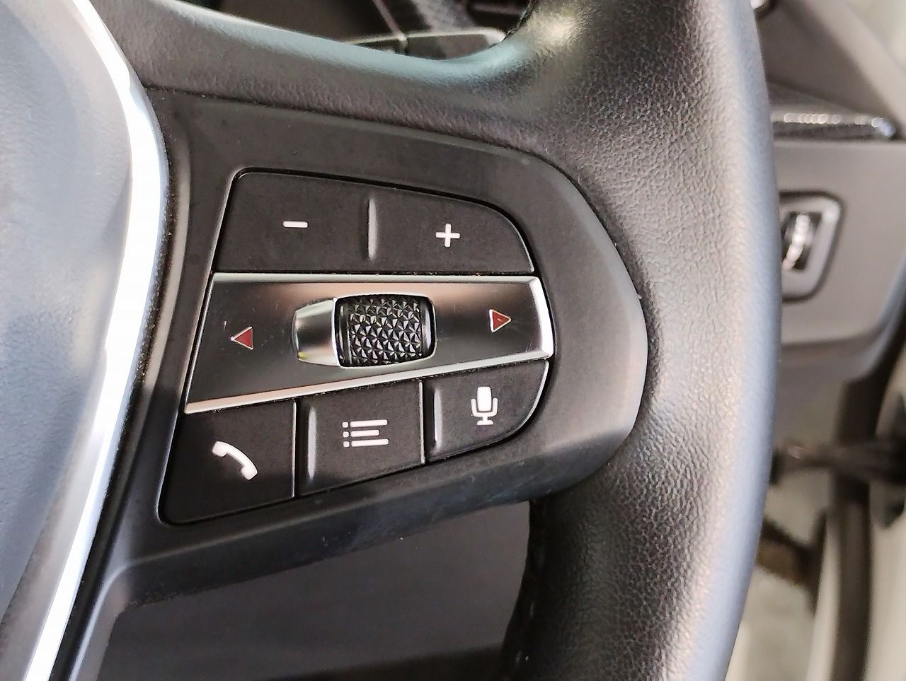F40 118d Sports Hatch 5-door B47 2.0d