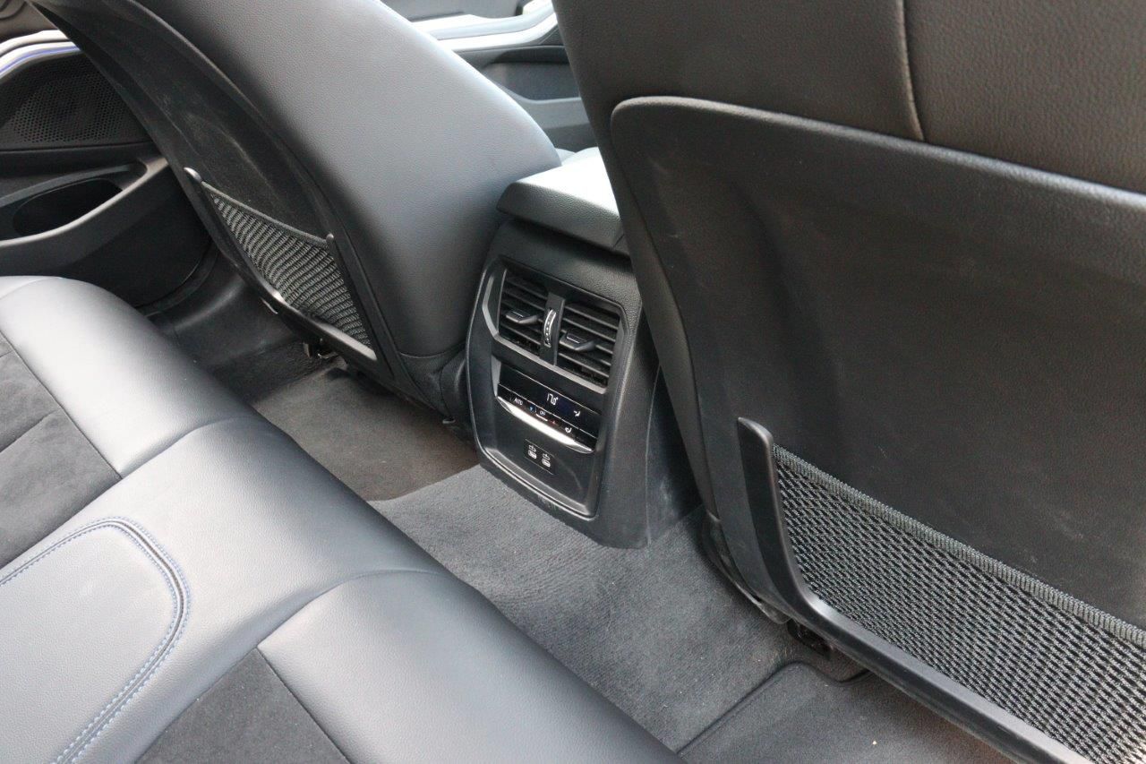 G21 318i Touring