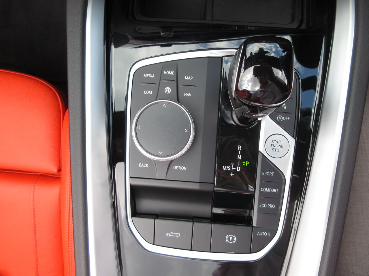 G29 z4 sDrive20i RHD