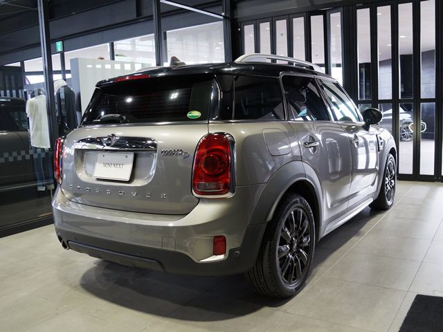 MINI CROSSOVER COOPER D