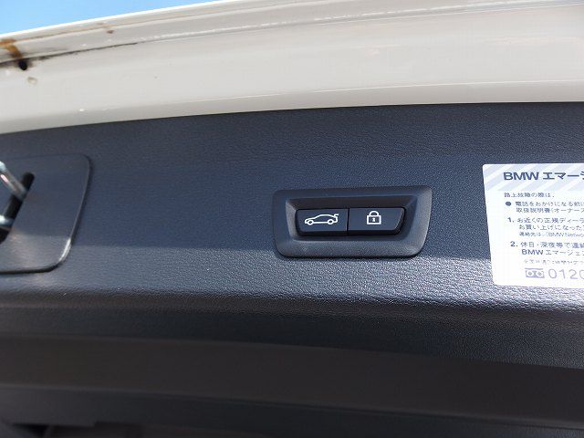X1 sDrive18i RHD