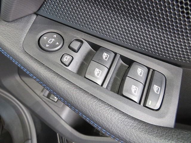 F40 118d Sports Hatch 5-door B47 2.0d