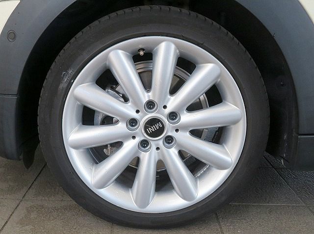F55 COOPER D (AT)