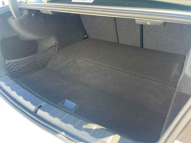 G20 330e Saloon RHD MX