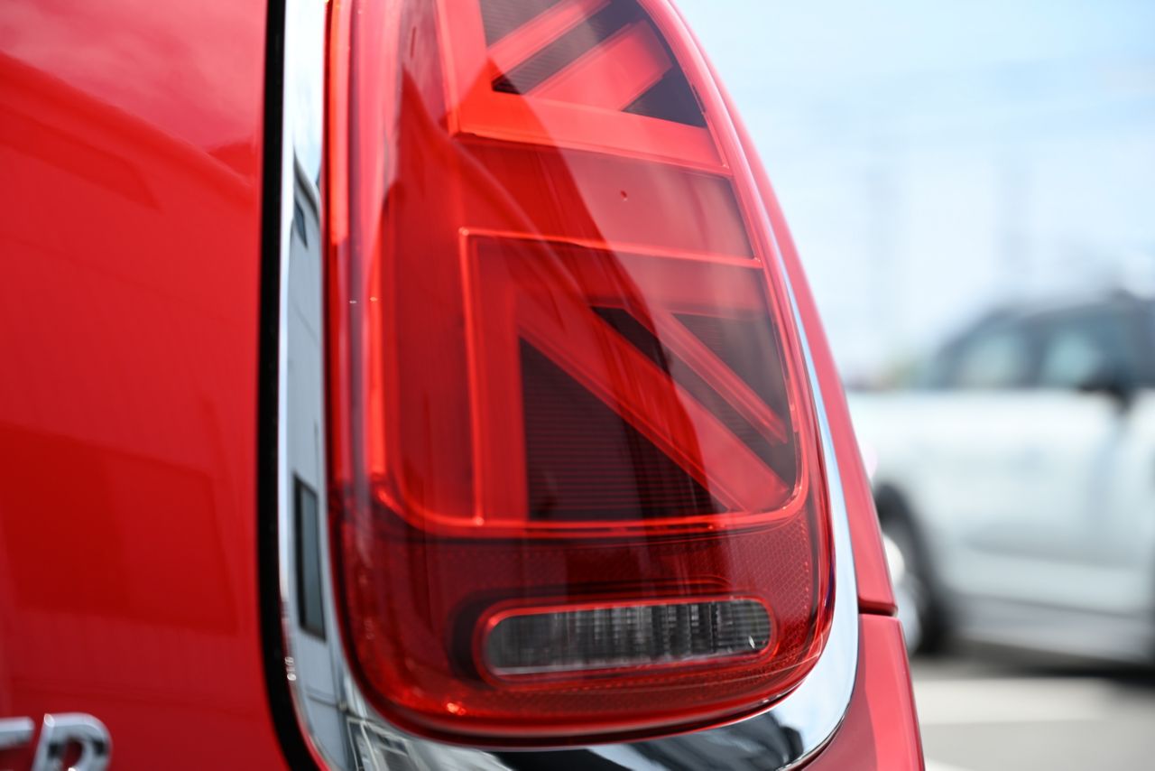 F55 MINI Cooper 5-Door Hatch LCI