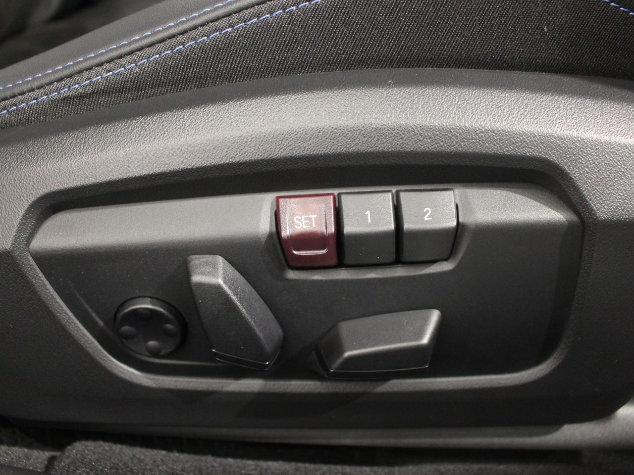 M135 xDrive Sports Hatch