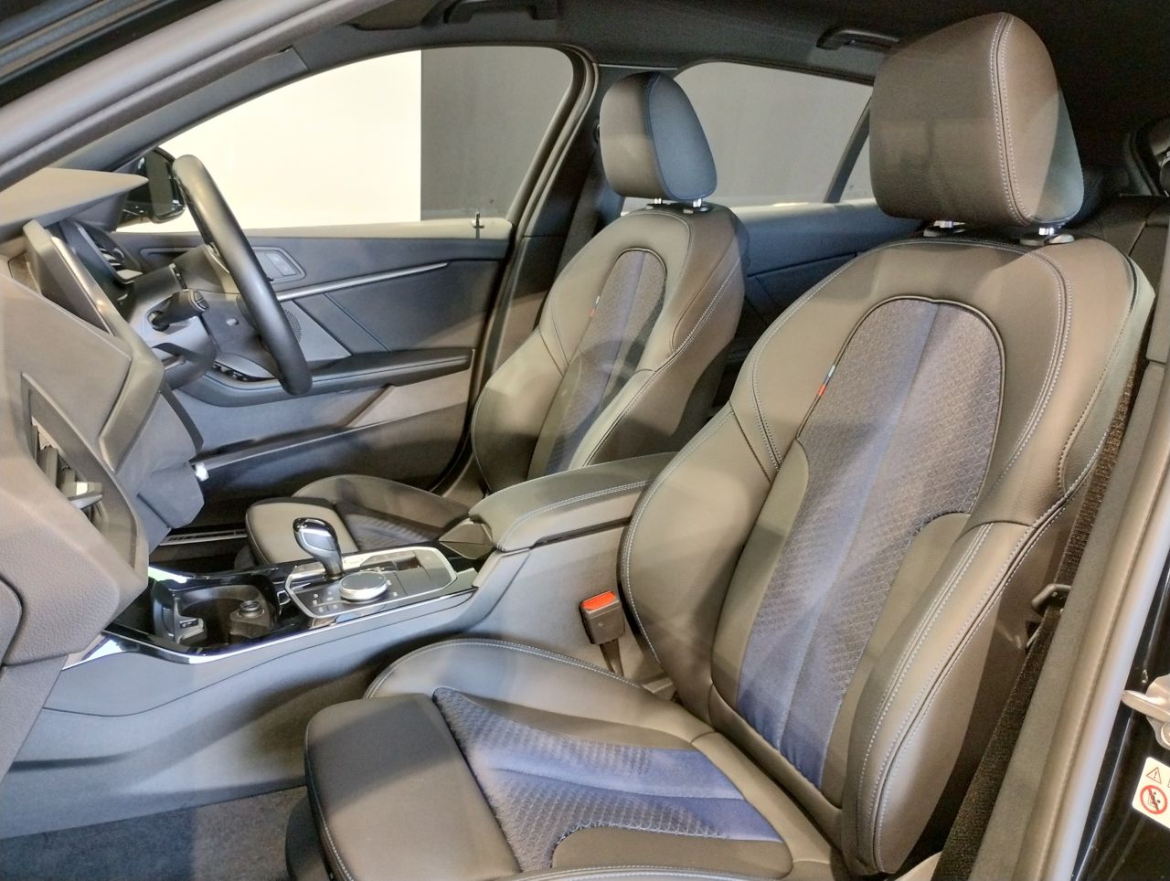 F40 118d Sports Hatch 5-door B47 2.0d