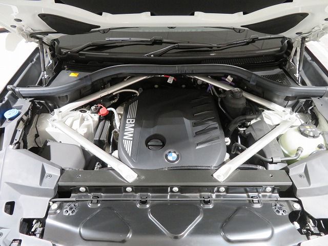 X6 xDrive30d M Sport RHD