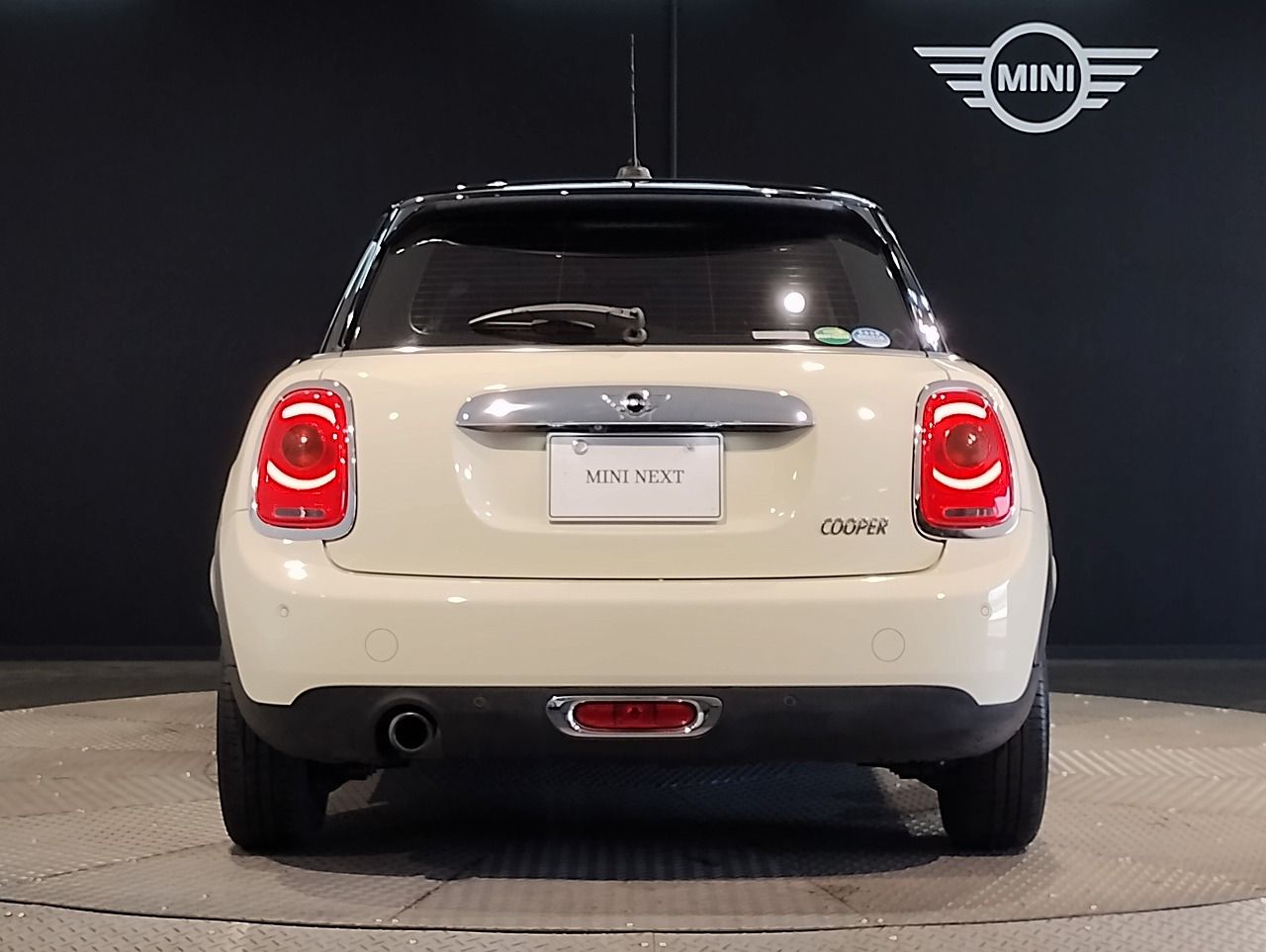 F55 COOPER