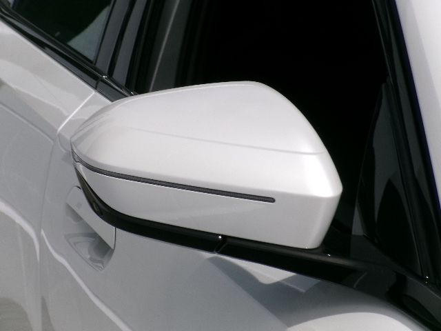 BMW i5 eDrive40 M Sport RHD