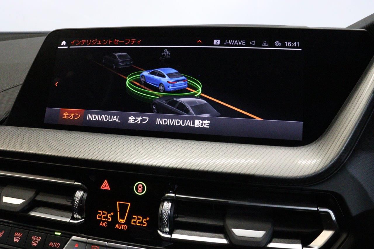 F4* **35i xDrive **** ***** B48 2.0i