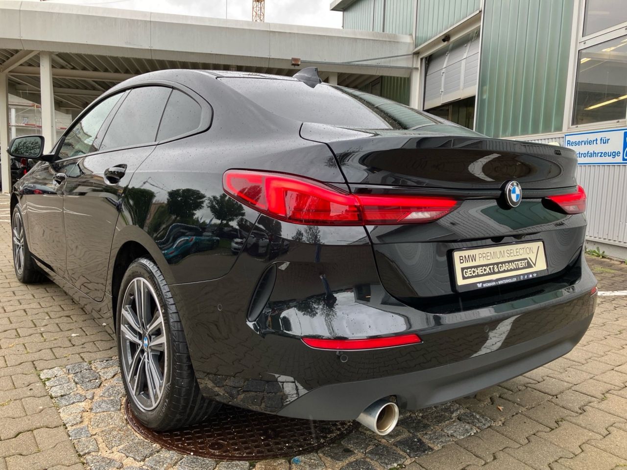 BMW 218