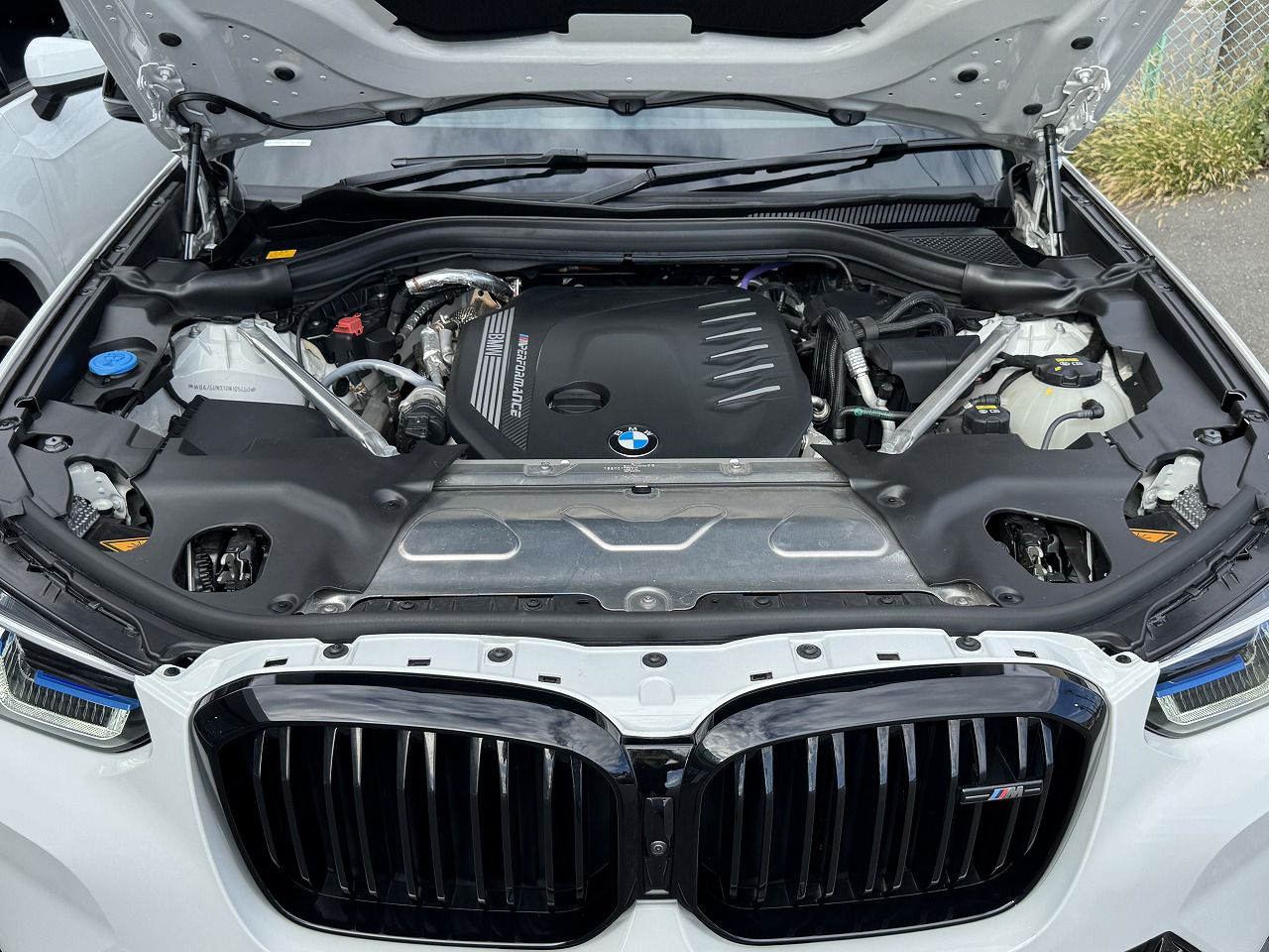 G01 X3 M40d RHD LCI ZA