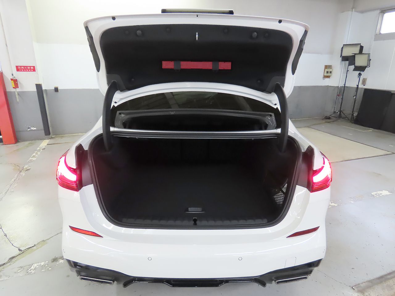 F4* **35i xDrive **** ***** B48 2.0i