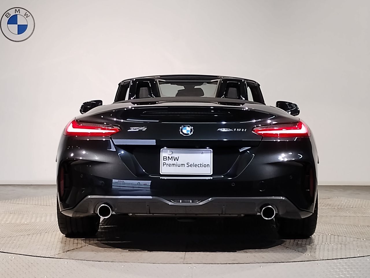 G29 z4 sDrive20i RHD