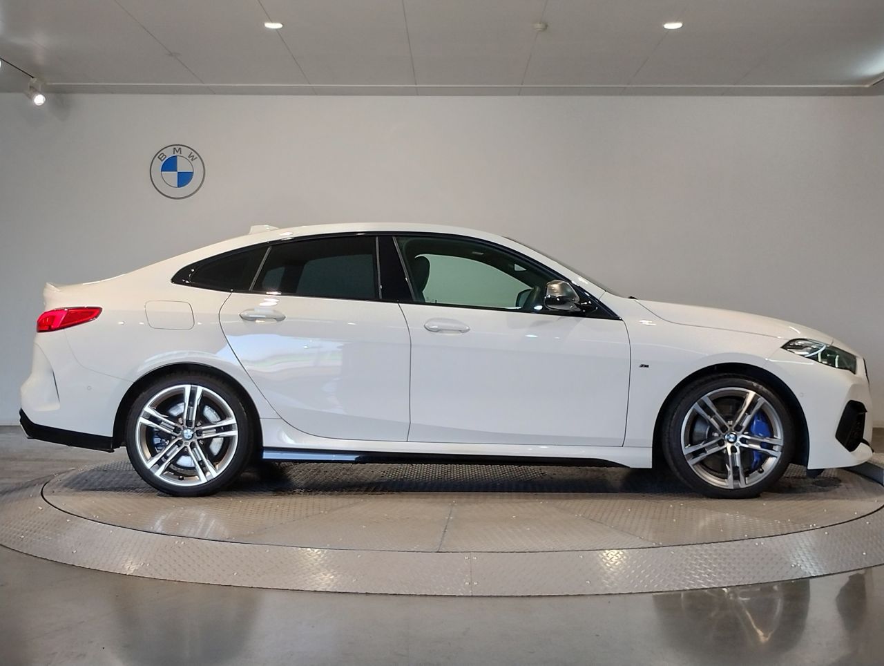 F4* **35i xDrive **** ***** B48 2.0i
