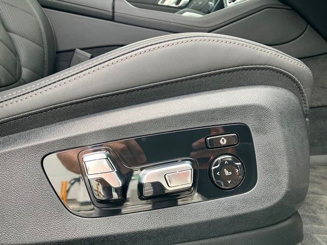 X6 xDrive30d M Sport RHD