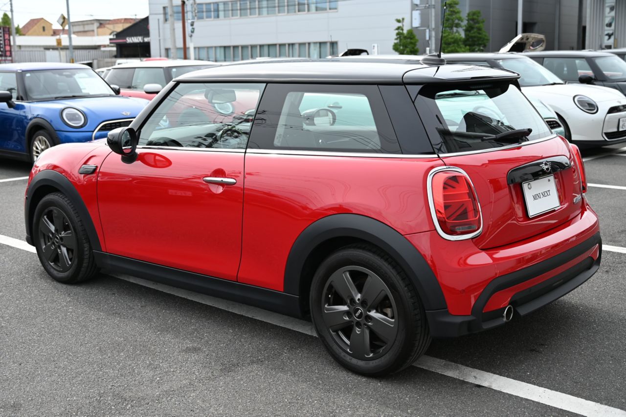 MINI Cooper F56 RHD