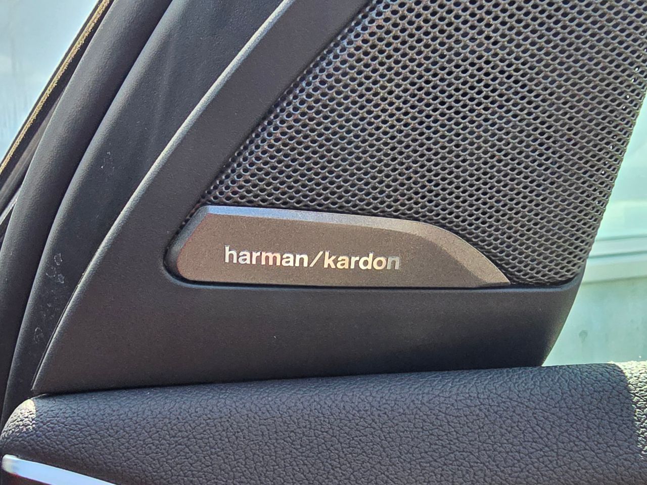 X4 M RHD