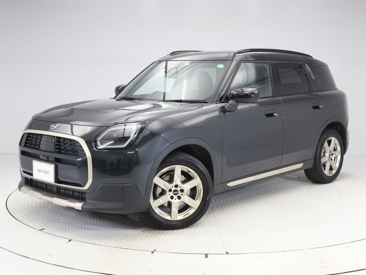 THE NEW MINI COUNTRYMAN D