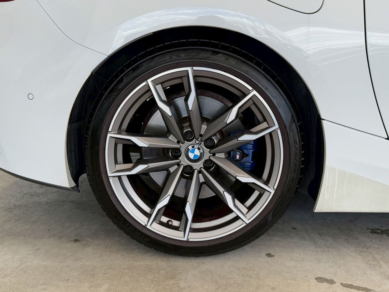 G29 Z4 M40i RHD