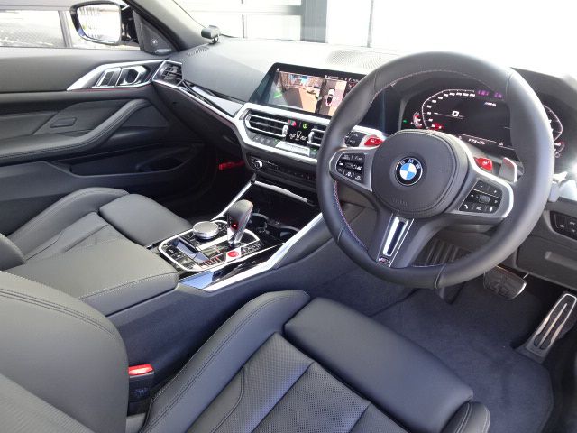 G83 M4 Competition M xDrive Competition RHD