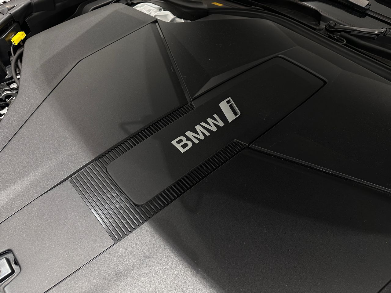 i7 xDrive60 Sedan RHD