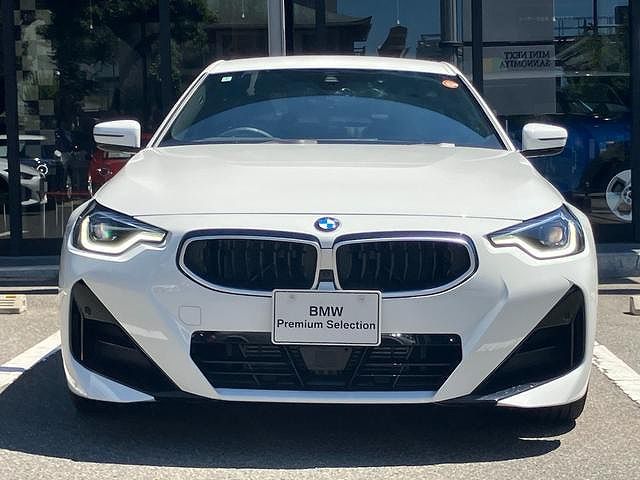 G42 220i Coupe