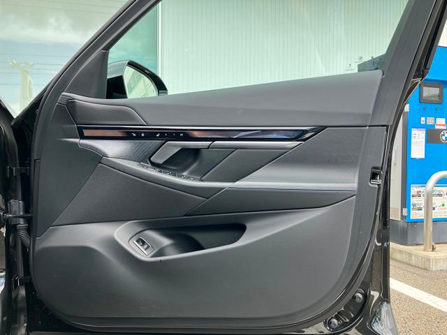 520i Sedan RHD