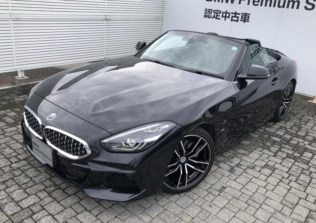 G29 z4 sDrive20i RHD