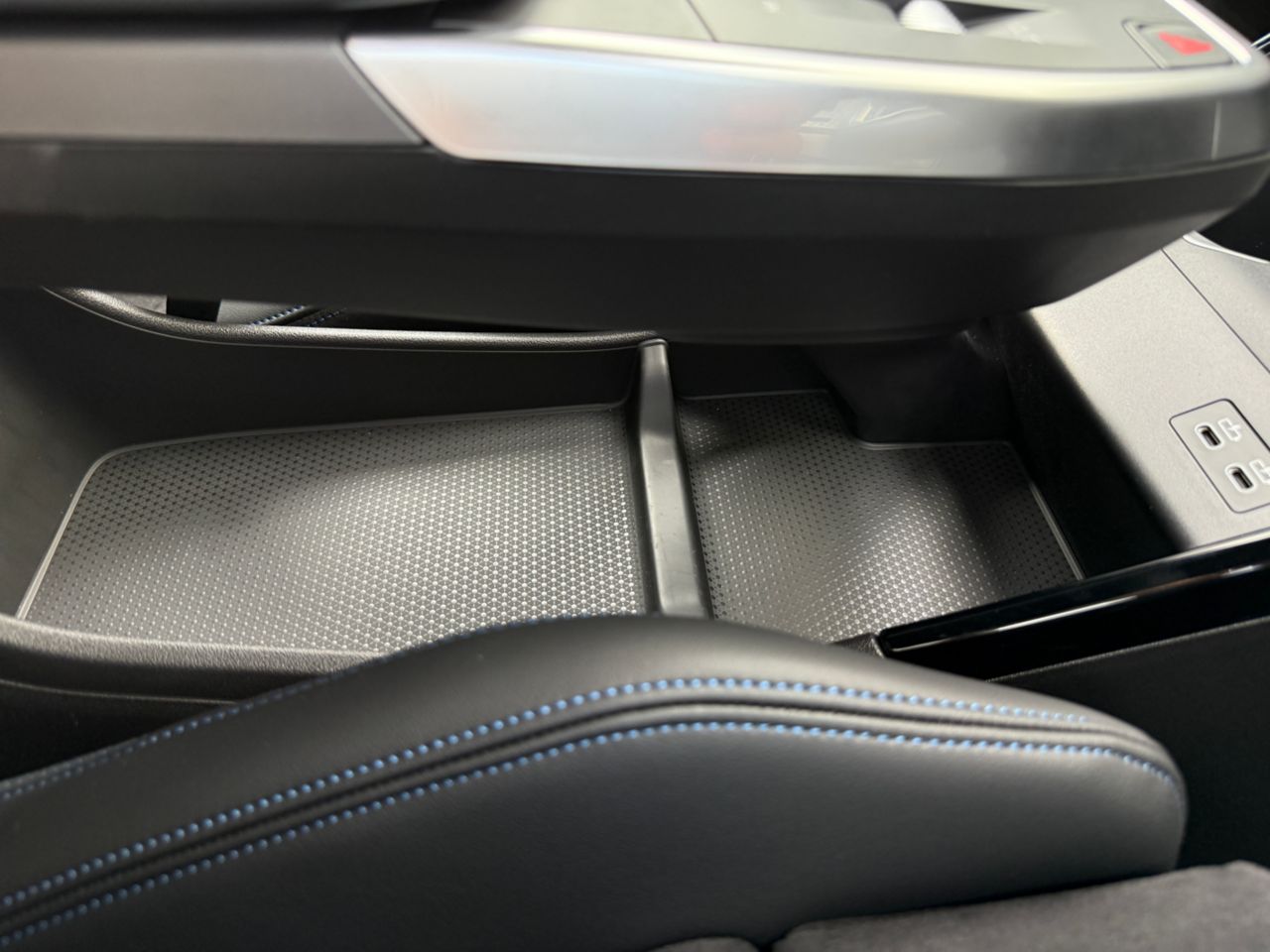 X2 M35i xDrive RHD
