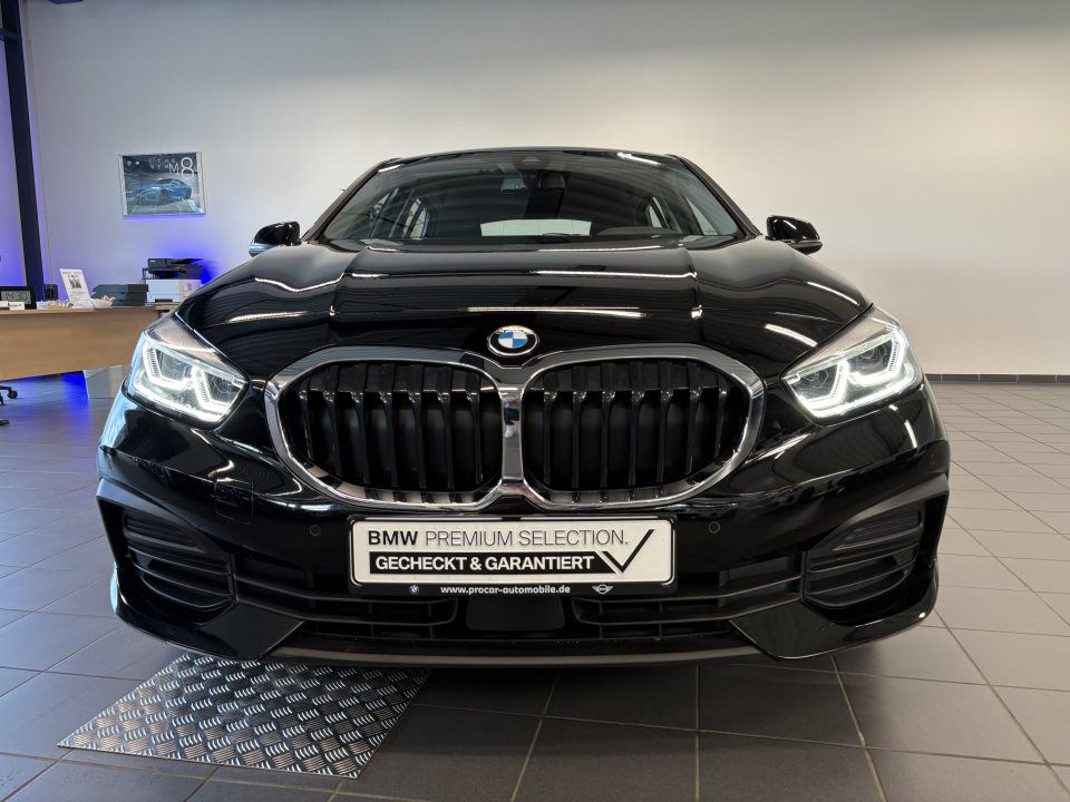 BMW 118