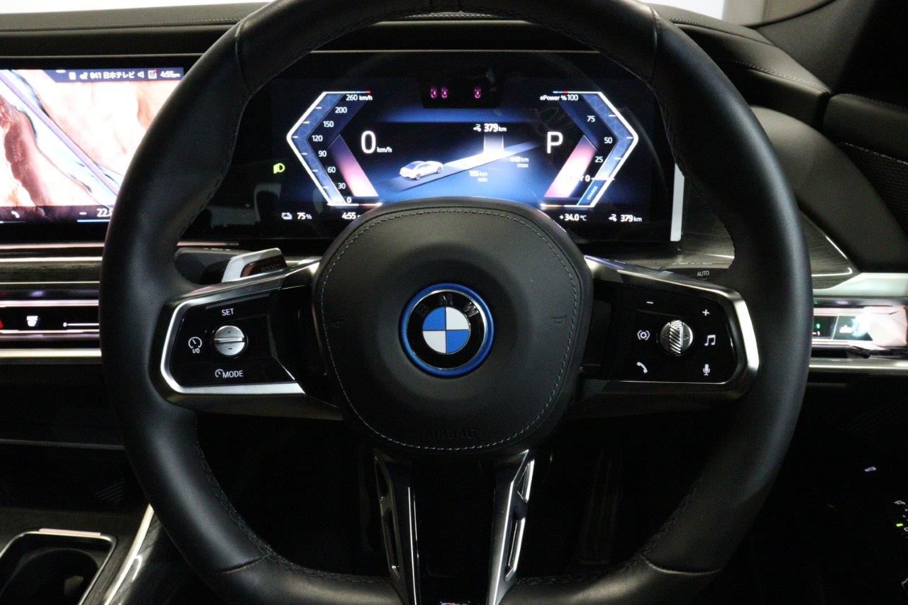 BMW i7 eDrive50 Sedan RHD