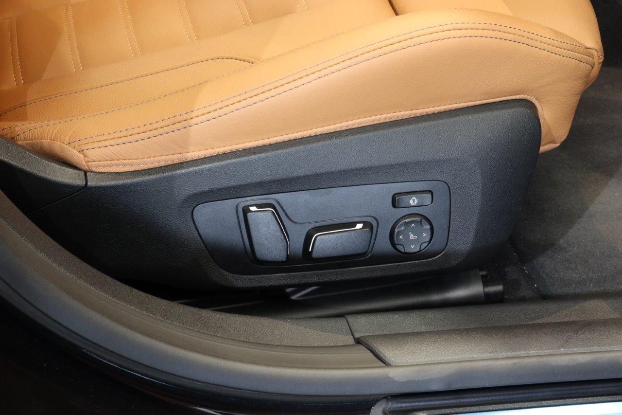 G26 i4 M50 RHD