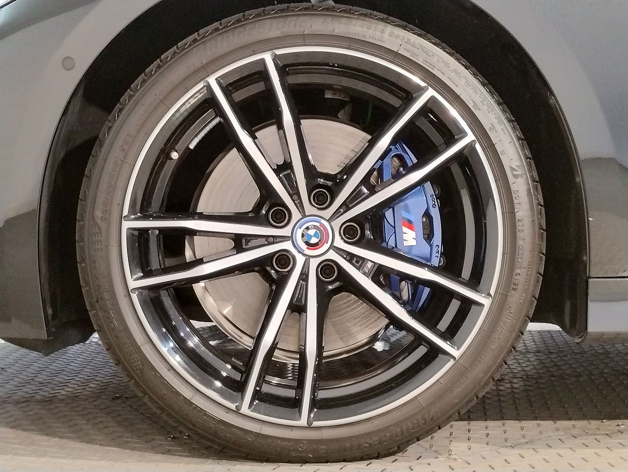 G20 320i Saloon LCI RHD MX