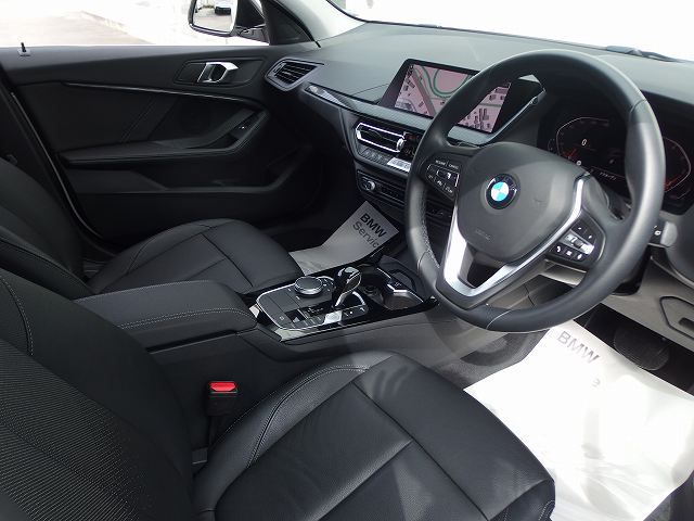 F40 118d Sports Hatch 5-door B47 2.0d
