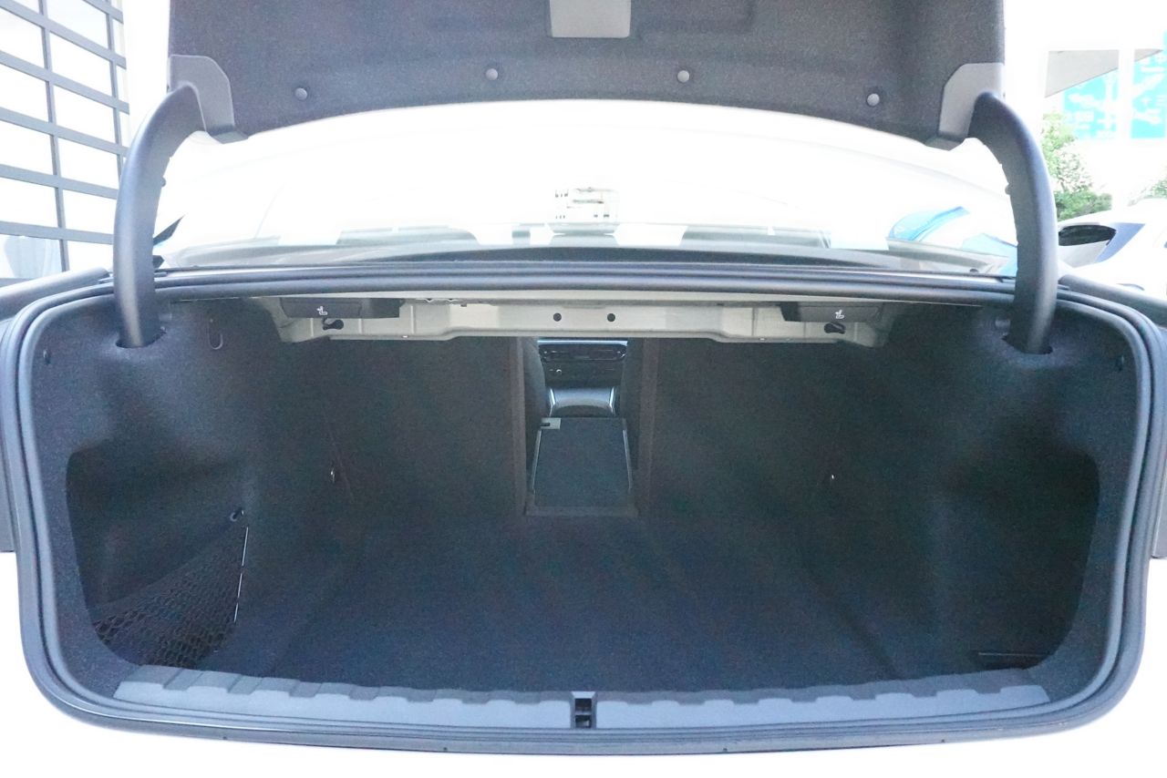 G20 320i Saloon LCI RHD MX