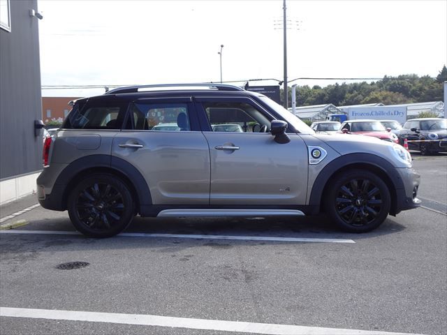 MINI COOPER SE ALL4