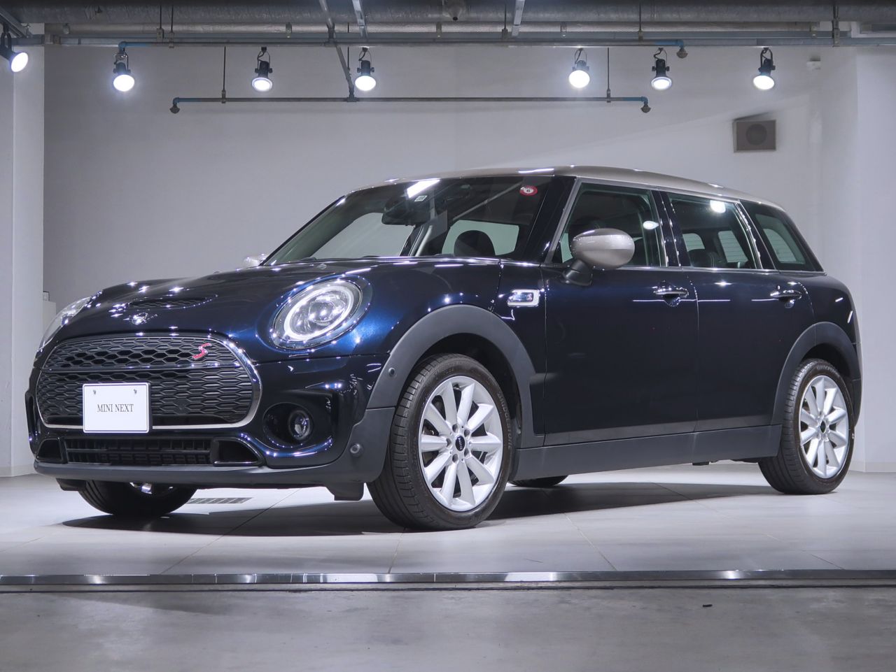 THE NEW MINI COOPER S CLUBMAN.